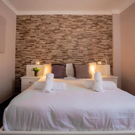 Tita Montana La Data