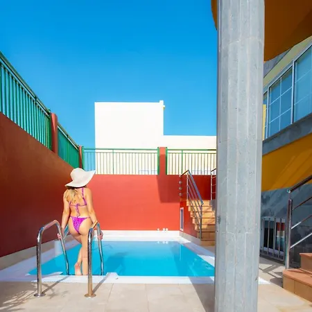 Tita Montana La Data San Bartolomé